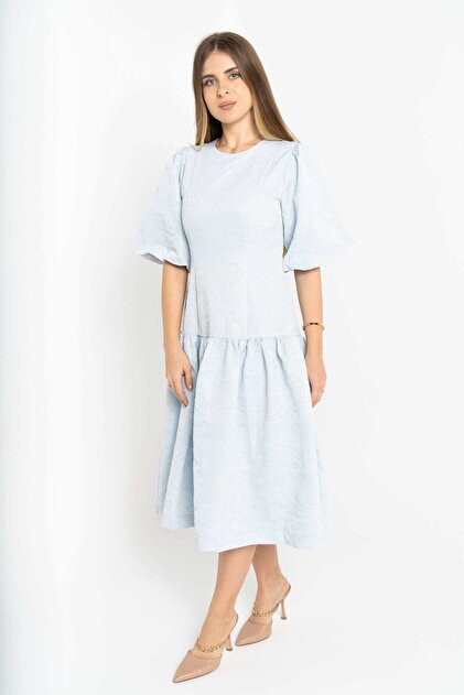 Women's Plain Wide Midi Dress with Half Sleeves