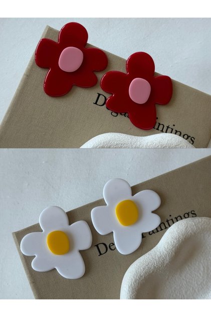 Flower earrings