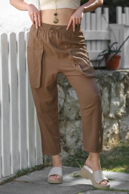 Organic Cotton Cinnamon Color Cargo Pocket Elastic and Tie Waist Baggy Woven Trousers 100 65