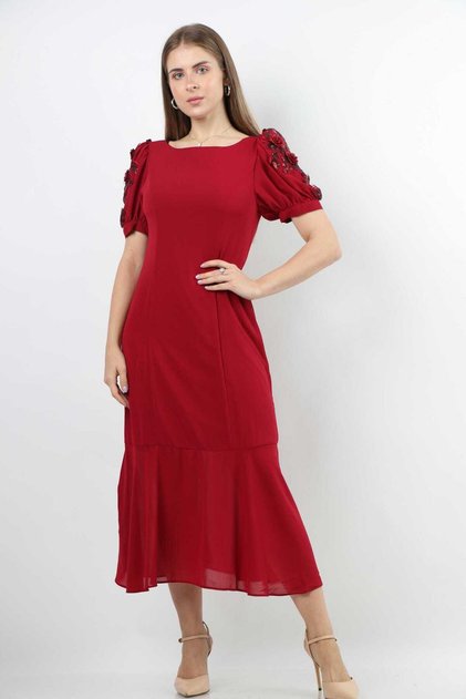 Floral Short-Sleeve Fitted Midi Dress