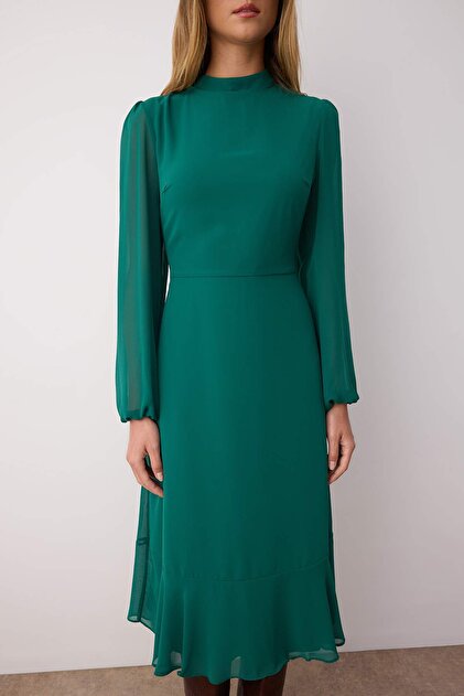 Trendyol Collection Green Lined Midi Chiffon Winter Dress