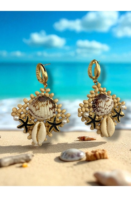 Seashell Dangle Straw Earrings