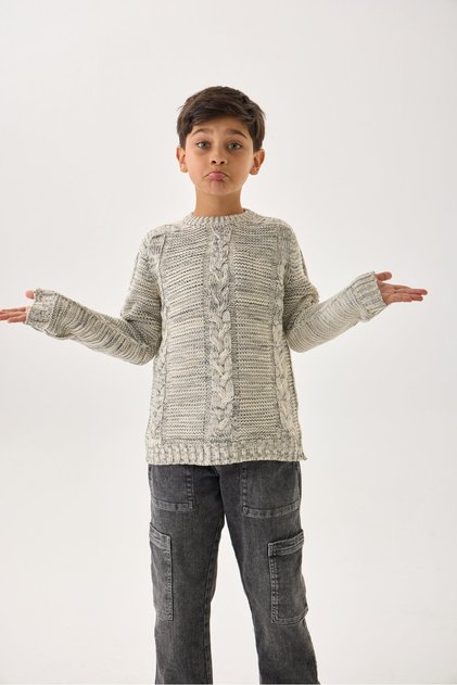 Boy's Knitwear Sweater – Crew Neck and Long Sleeve Casual Model
