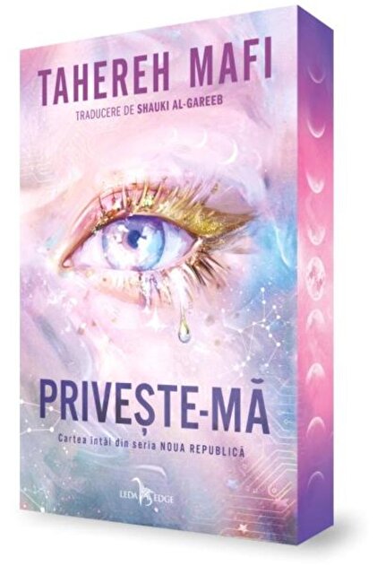 Priveste-ma! Prima carte din seria Noua Republica,