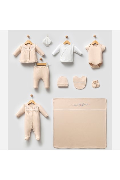 Baby Girl Embroidered 10-Piece Newborn Hospital Exit Zibin Set Boxed
