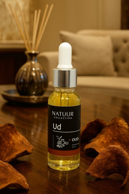 Ud (Oud) Esans Uçucu Yağ Doğal Yoğun Koku Buhurdanlık Difüzör Esansı 20 Ml