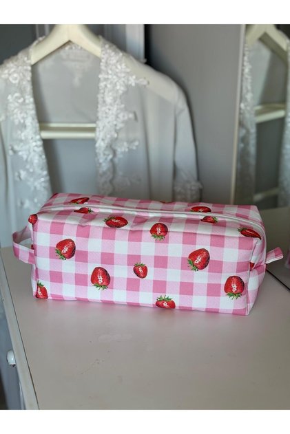 Strawberry Pattern Hair Styling Bag, Compatible with Airstrait and All Hair Styler Bag