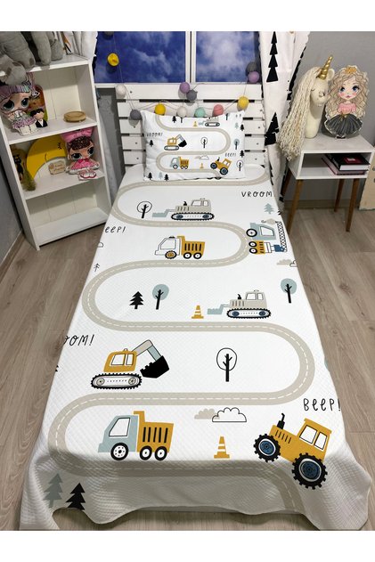 White Ladder Business Machinery Patterned Single Pique and Pillowcase Bedspread Set
