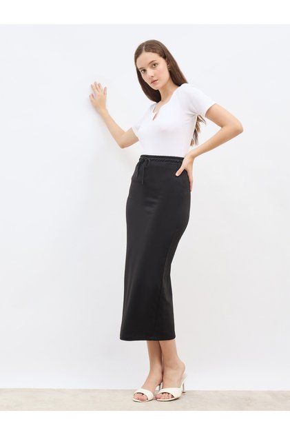 Solid Knitted Terry Shift Midi Skirt