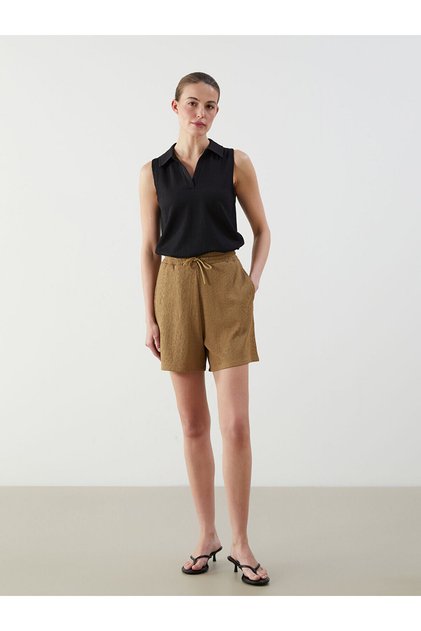 Lcwaikiki Classic Elastic Waist Textured Women's Shorts (S5)