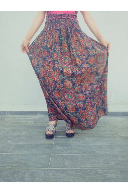 Elastic Waist, Vivid Colorful Patterned Viscose Press Fabric Maxi Length Skirt Size 38 100 Kilogram