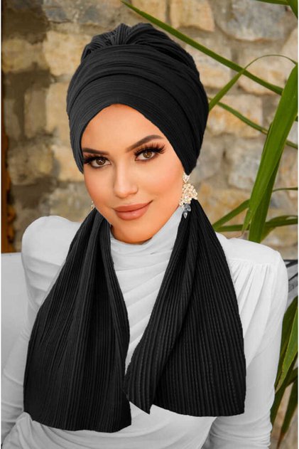 Black Pleated Scarf Bonnet