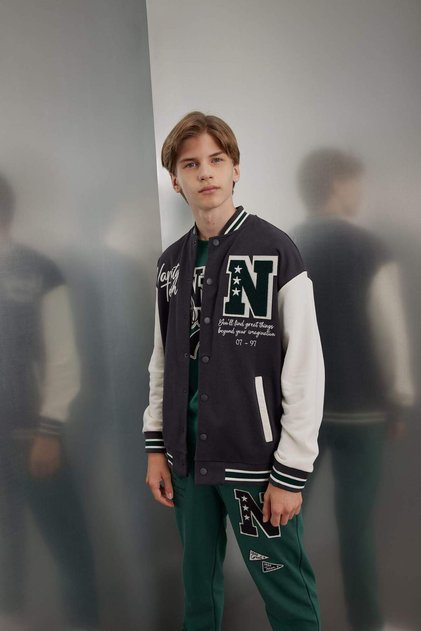 Erkek Çocuk Kolej Yaka Çıtçıtlı Çift Cepli Mevsimlik Bomber Ceket C7226A824AU