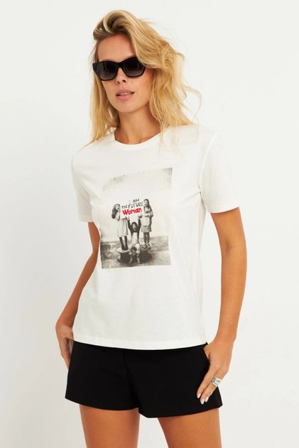 Kadın Ekru Baskılı T-Shirt AYD322