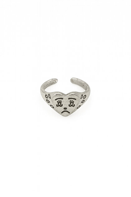 Adjustable Retro Ring with Sad Face Figure – Heart Design