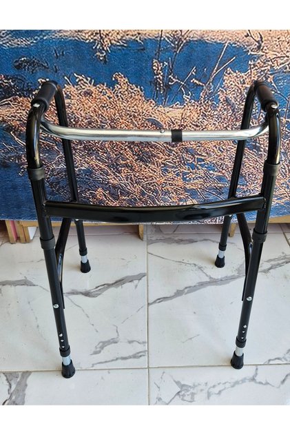 Metal Walker ( Yürüteç) (50cm genişlik)