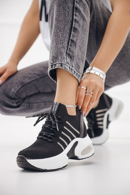 Women's Black Sports Shoes with Hidden Wedge Heels – Knitwear Sneaker, Lightweight, Air Sole, Danceable