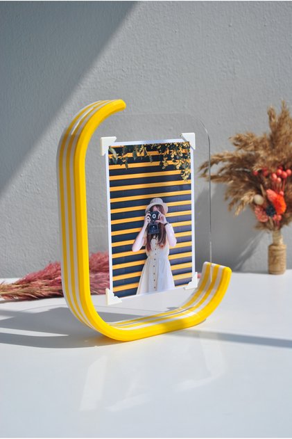Renkli Yarımay Fotoğraf çerçevesi, Renli Fotoğraf çerçevesi