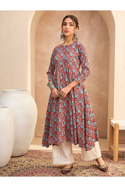 Red Floral Buttoned Pocket Kurta