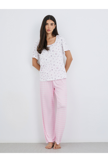 Disty Print Square Neck T-Shirt and Striped Pyjama Set