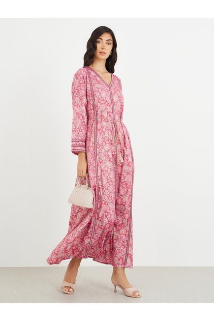 All Over Print V Neck Jalabiya with Lace Trim