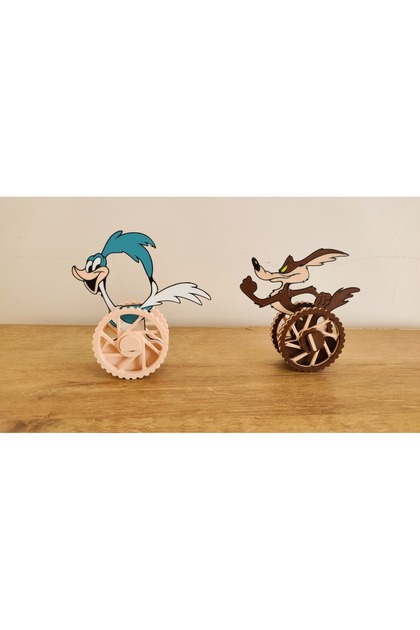 COYOTE ve ROAD RUNNER