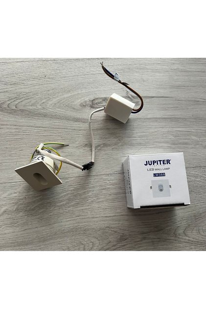JUPİTER LW38B KARE MERDİVEN LED SPOT ARMATÜRÜ 2 WATT (3000K) GÜNIŞIĞI