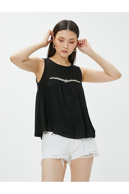 Crew Neck Bead Embellished Sleeveless Blouse