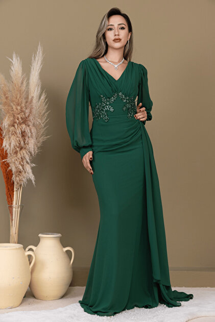 green emerald velvet dress Contessa Long Dress in Jewel Green – Maison Safiyaa USA main image 1
