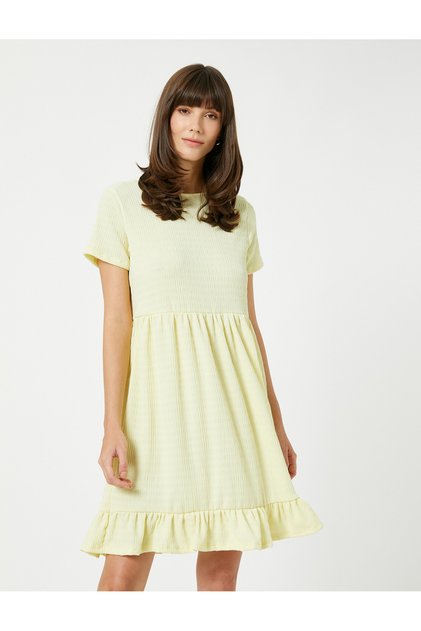 Short Dress Short Sleeve Frilled