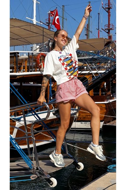 Women's Striped Elastic Waist Summer Shorts Red