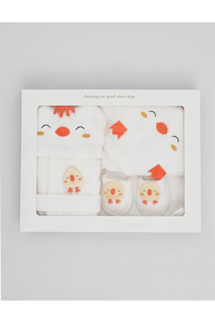 100% Cotton Hooded Chick Patterned 4 Piece Bathrobe Set Gift Boxed 0-3 Years Old
