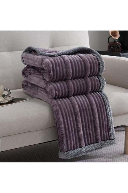 Luxurious Embossed Purple Textured Blanket King Size 200 x 230 Cm