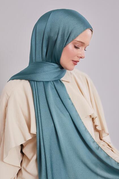 Light Green Crystal Yoryo Shawl with Stone Detail on the Sides