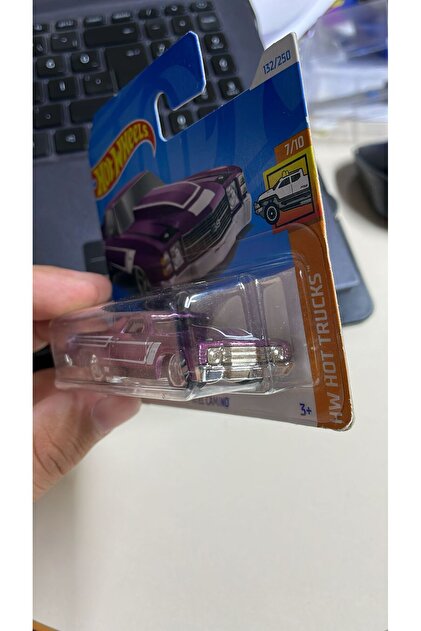 HOT WHEELS 2024 HW Hot Trucks '71 El Camino Super Treasure Hunt