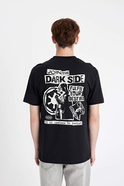 Defacto Star Wars Regular Fit Bisiklet Yaka Sırt Baskılı Kısa