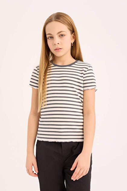 Slim Fit Bisiklet Yaka Çizgili Fitilli Kısa Kollu Tişört Kız Çocuk B6692A824SM