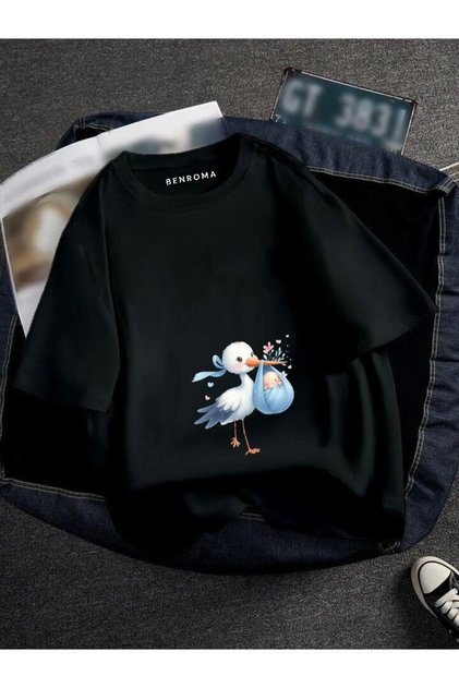 Pregnant Blue Stork Printed T-Shirt