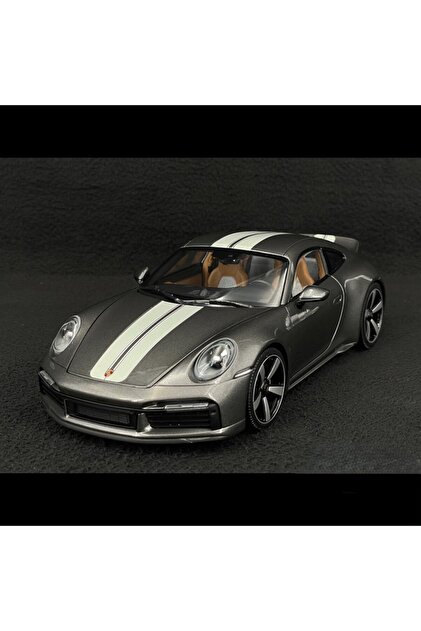 Minichamps 1:18 Porsche 911 (992) Sport Classic Coupé 110069201