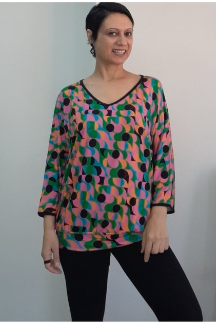 Multicolored V-Neck Bat Three-Quarter Sleeve Skirt Cuff Combed Viscose T-Shirt