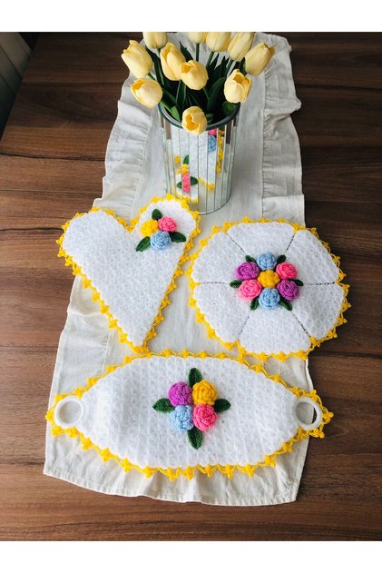 Bath Life Dowery Gift Hand Knitted Filled Bath Life