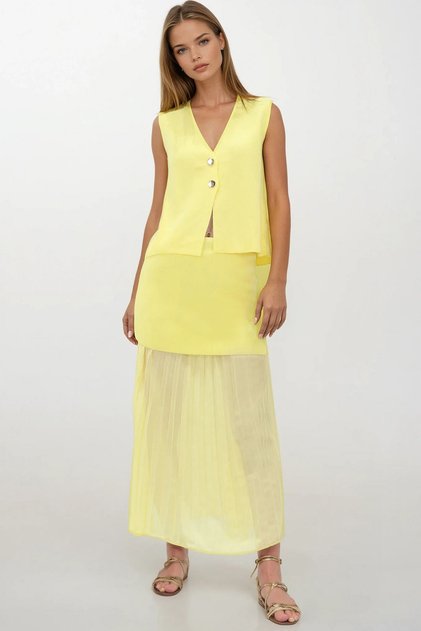 Women's Yellow Buttoned Vest and Pleated Design Skirt Knitwear Set Vs00260