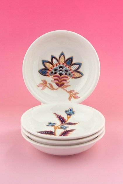 Rosewood 4 Pieces Porcelain Snack Bowl