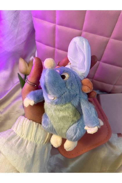 Yumuşacık peluş ratatuy (ratatoille) animasyon karakteri fare remy anahtarlık