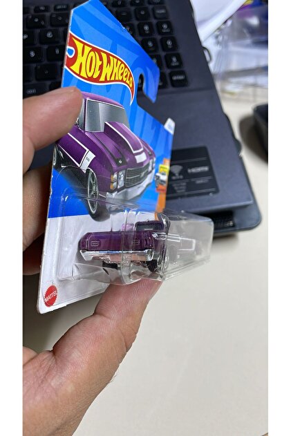 HOT WHEELS 2024 HW Hot Trucks '71 El Camino Super Treasure Hunt