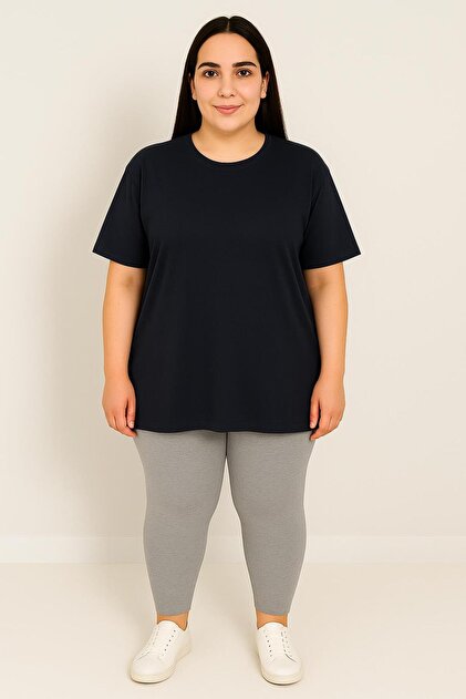 Women's Plus Size Short Sleeve Crew Neck Basic Oversize T-Shirt 1977-25