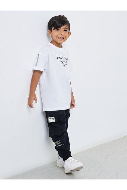 Boys Graphic Print T-Shirt and Joggers Set