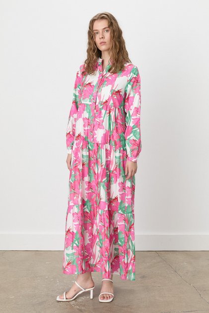 Floral Desenli Büzgülü Empirme Elbise Pembe