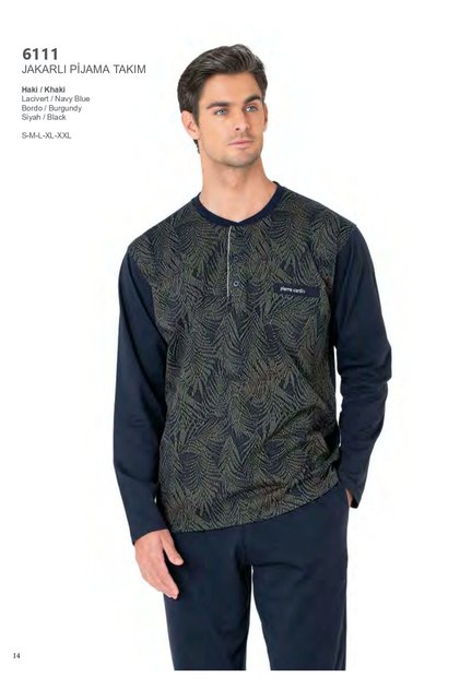 Men's Long Sleeve Three Button Jacquard Boxed Pajama Set