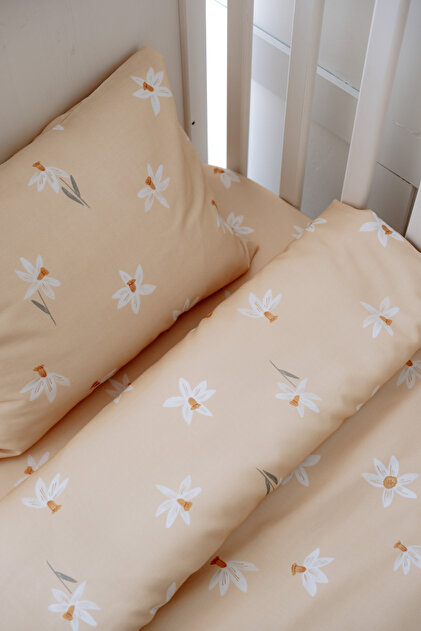 Nergis Bahçesi Çarşaflı Park Bedding Set (80X120 - 35X45 - 60X120) -Spiring Daffodil